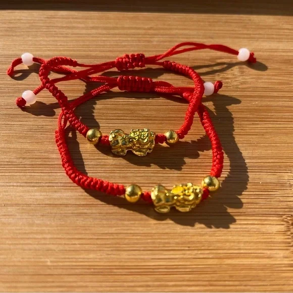 Pixiu Wealth String Bracelet Bundle of 2 - Picture 12 of 12